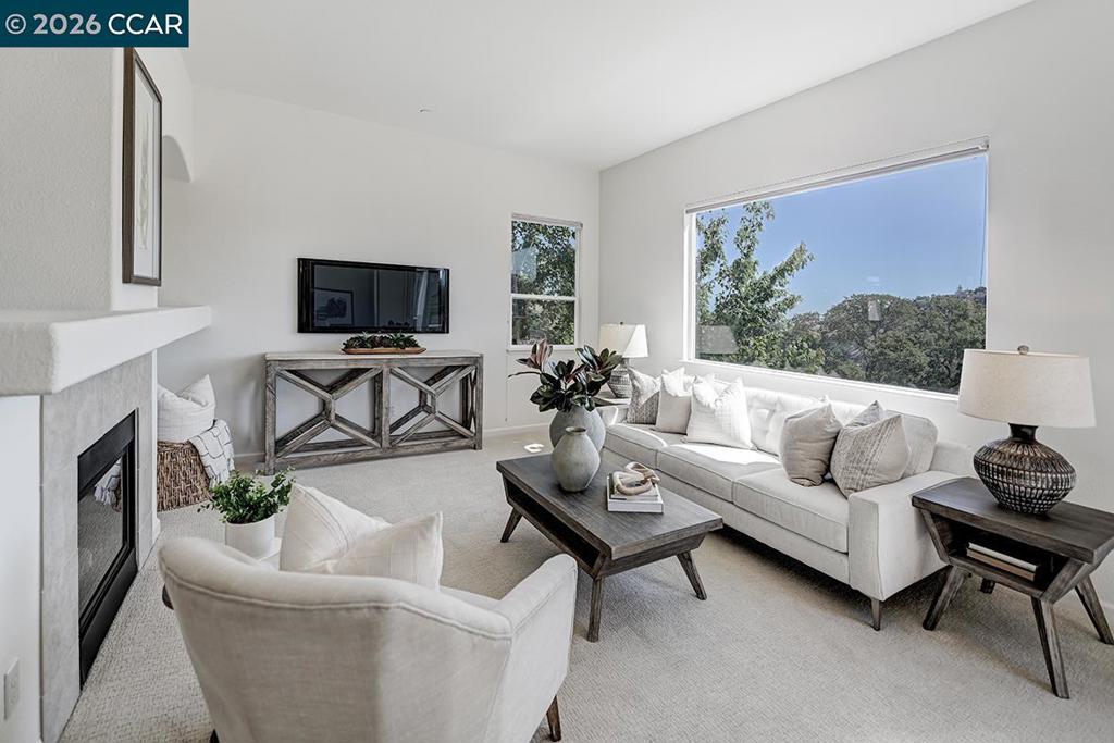 2934 Saklan Indian Dr