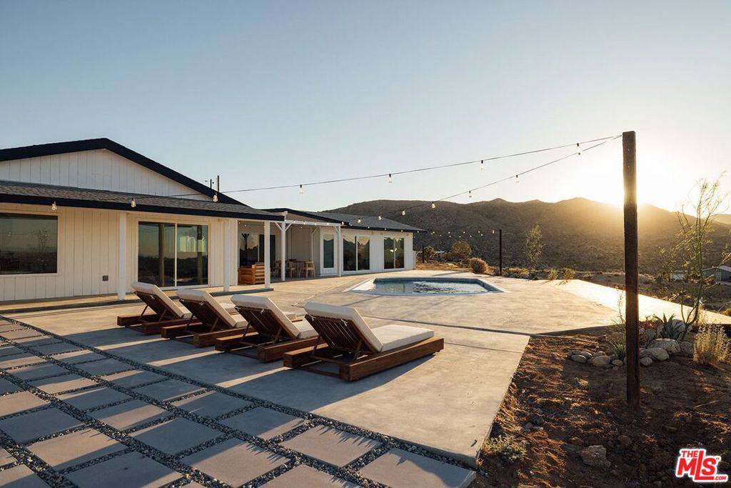 55522 Chaparral Road