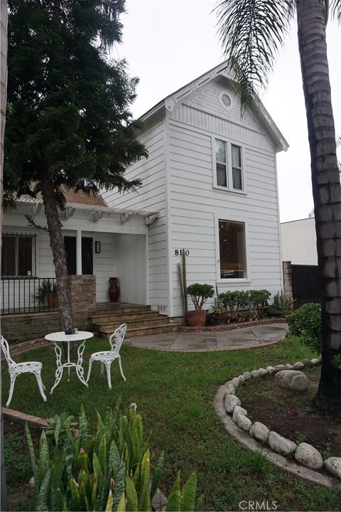 8110 3rd Downey CA 90241