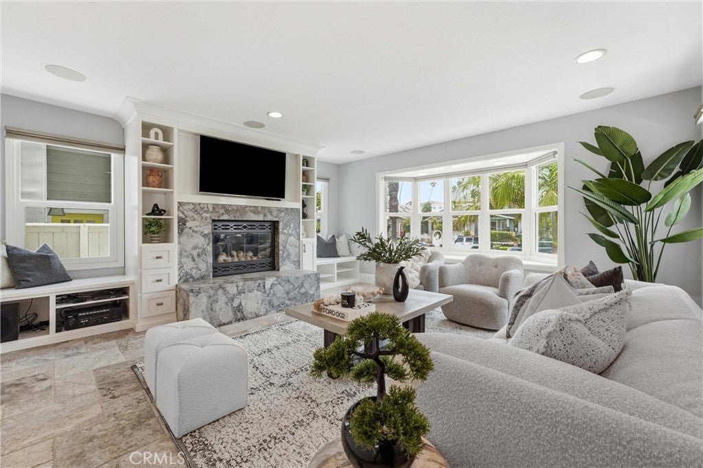 613 9th, Huntington Beach CA 92648 - Photo 17