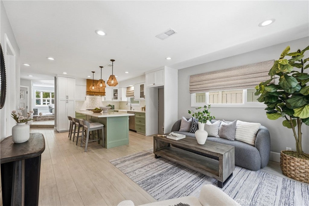 613 9th, Huntington Beach CA 92648 - Photo 11