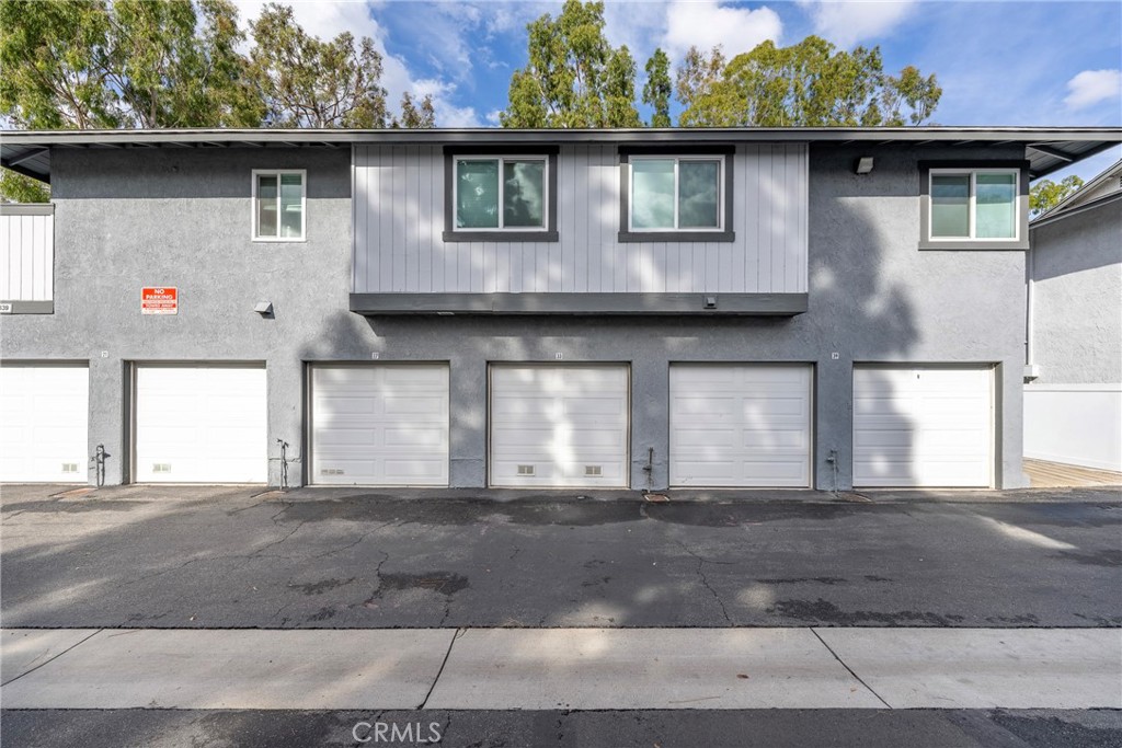 Fairmont Hill (FRHL) - Residential