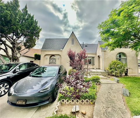 Photo of 1133 S 3rd Street, Alhambra, CA 90801 (MLS # PV26012849)