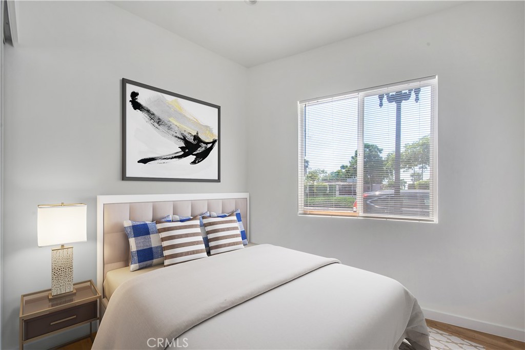 5512 Long Beach Boulevard