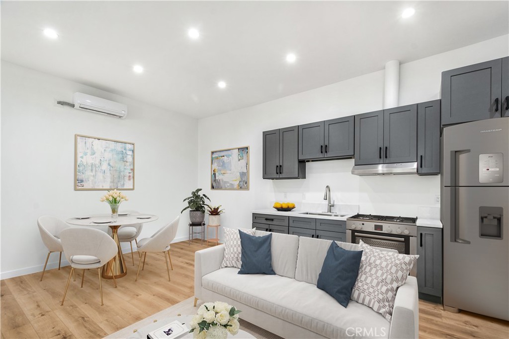 5512 Long Beach Boulevard