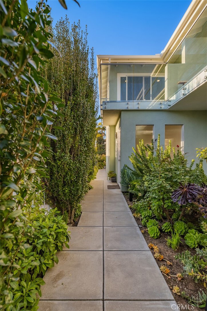 North Laguna (NL) - Residential Lease