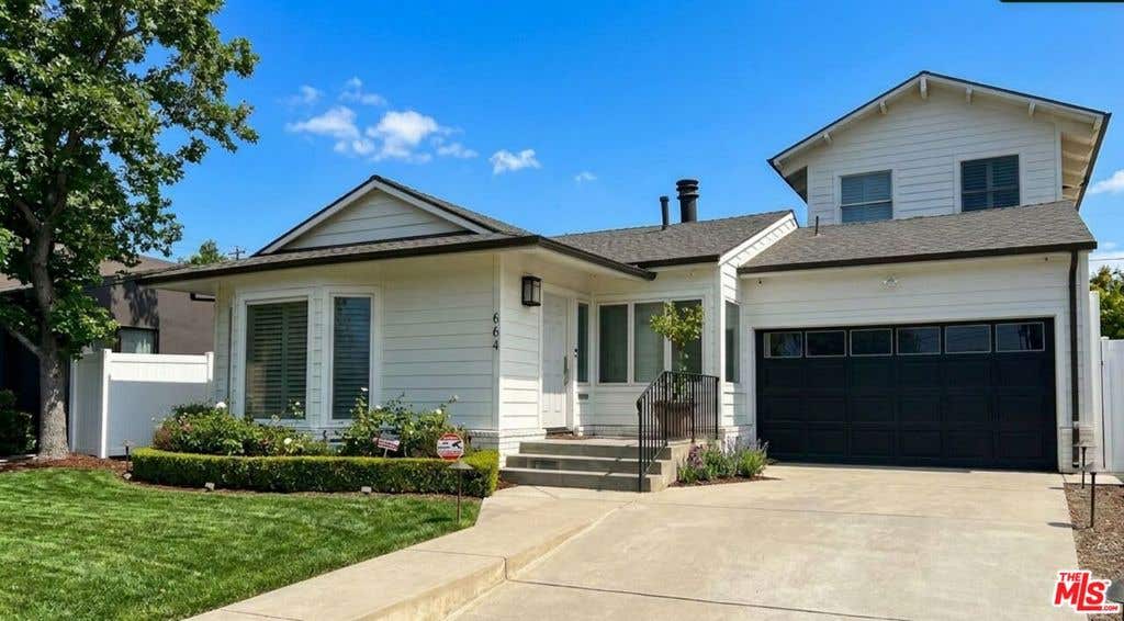 Photo of 664 Radcliffe Avenue, Los Angeles, CA 90272 (MLS # 26861227)