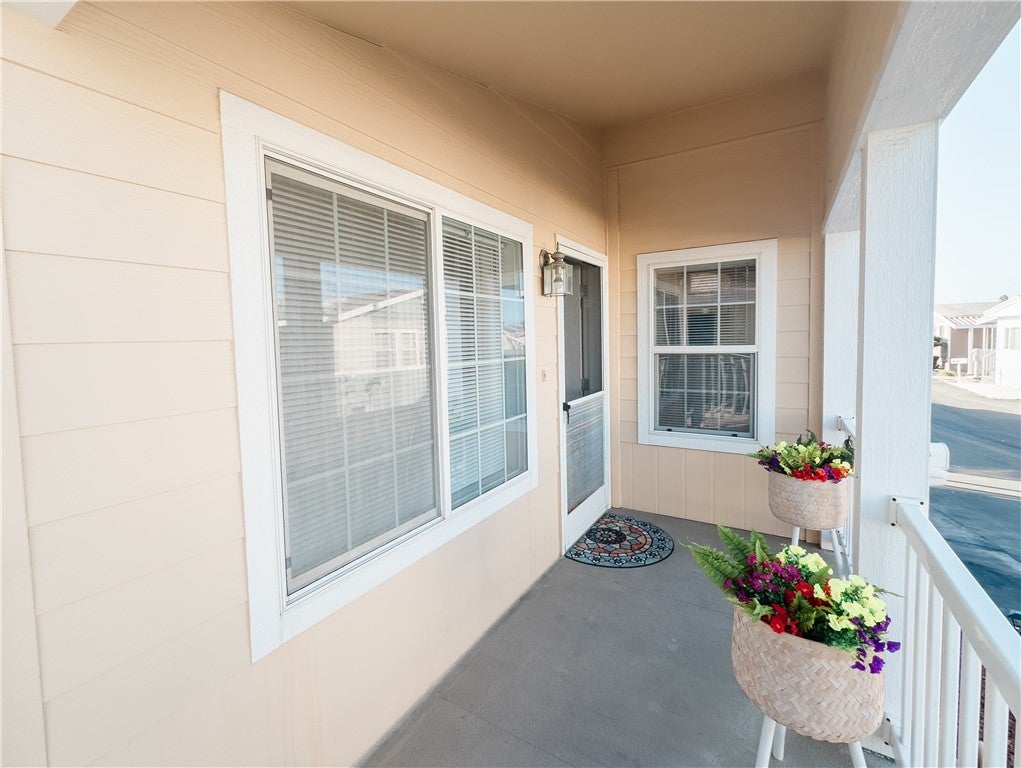 810 Eucalyptus Lane