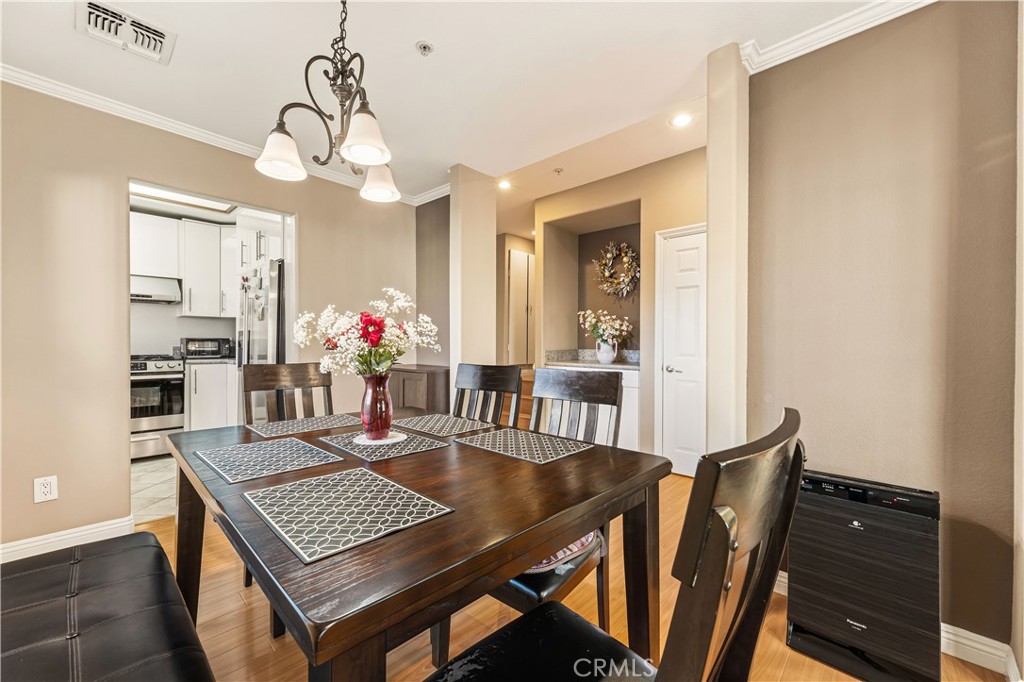 611 E Olive 106