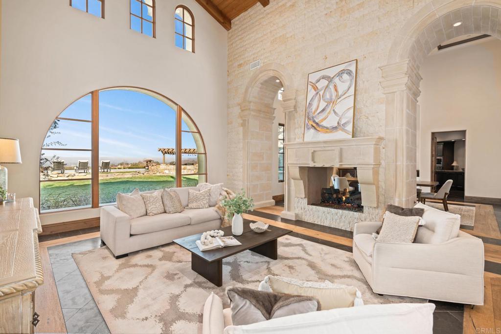 8287 Run of the Knolls