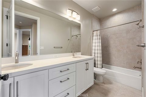 Tiny photo for 895 Via Ondulando, Ventura, CA 93003 (MLS # SR26048199)