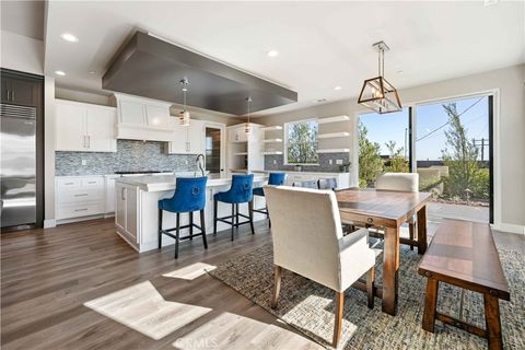 Tiny photo for 895 Via Ondulando, Ventura, CA 93003 (MLS # SR26048199)