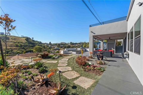 Tiny photo for 895 Via Ondulando, Ventura, CA 93003 (MLS # SR26048199)