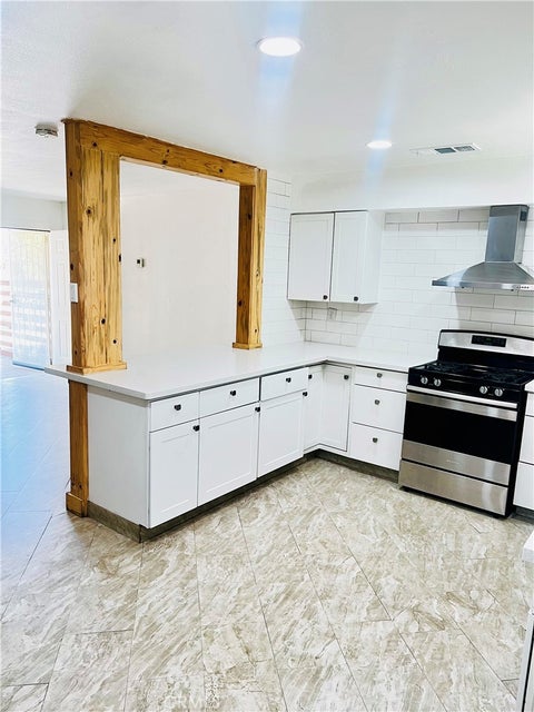 Tiny photo for 601 Bent Ranch Ave, Earlimart, CA 93219 (MLS # CV26225861)