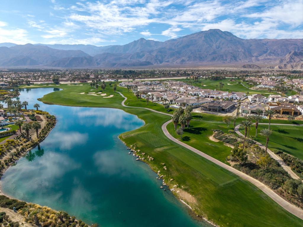 Andalusia at CM - Residential