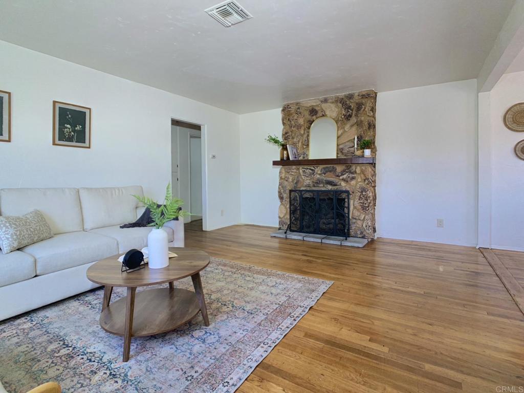 161 Twin Oaks Circle