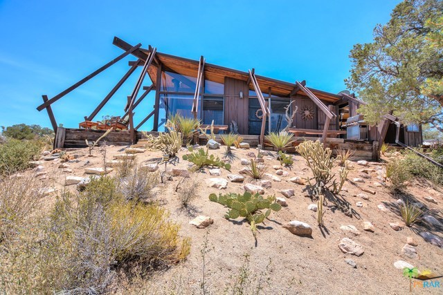 Pinyon Crest - Residential