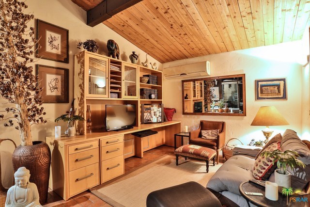 Pinyon Crest - Residential