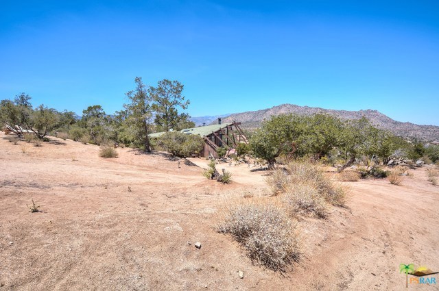 Pinyon Crest - Residential