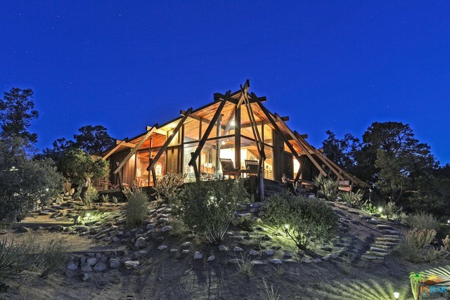 Pinyon Crest - Residential