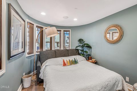 Tiny photo for 3365 Ocean Drive, Oxnard, CA 93035 (MLS # V1-34260)