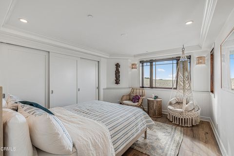 Tiny photo for 3365 Ocean Drive, Oxnard, CA 93035 (MLS # V1-34260)