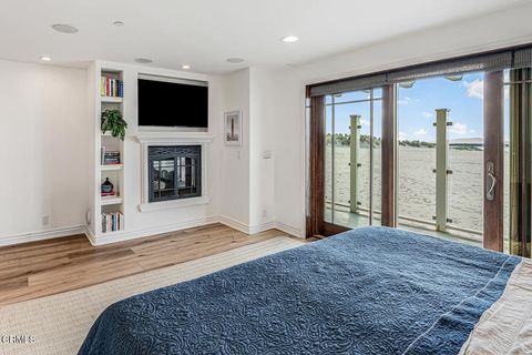 Tiny photo for 3365 Ocean Drive, Oxnard, CA 93035 (MLS # V1-34260)