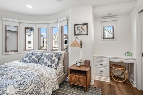 Tiny photo for 3365 Ocean Drive, Oxnard, CA 93035 (MLS # V1-34260)