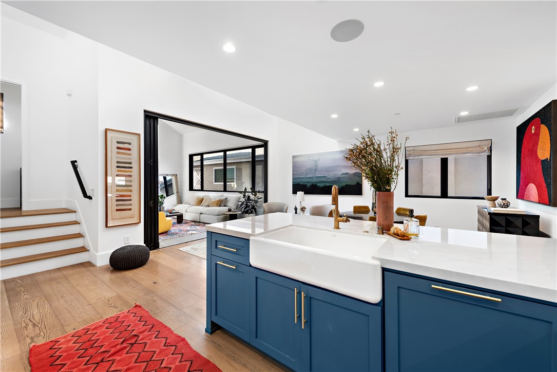 Corona del Mar South of PCH (CDMS) - Residential Lease