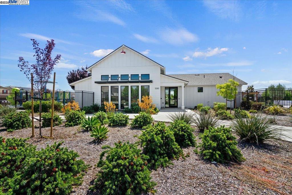 ANTIOCH - Residential