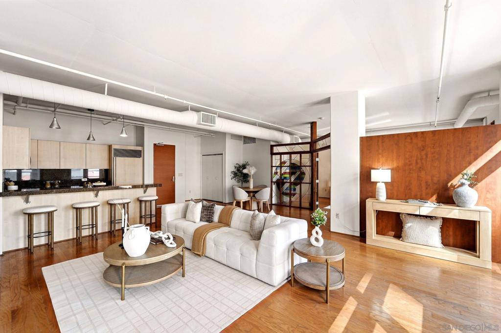 877 Island Ave 308