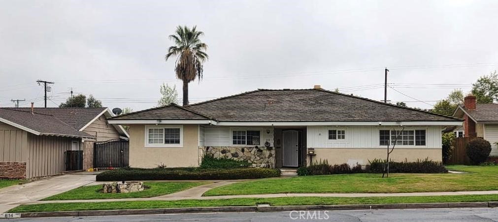 614 Lancer Lane