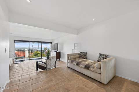 Tiny photo for 864 Vallecito Drive, Ventura, CA 93001 (MLS # V1-36259)