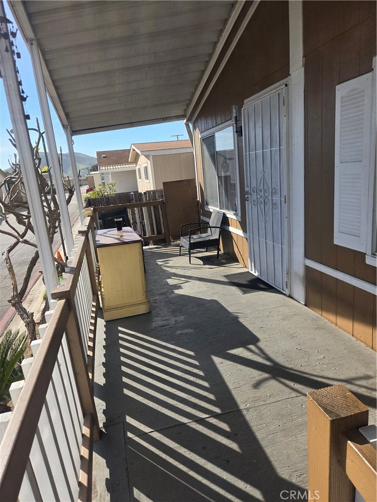 17225 Valley 9W