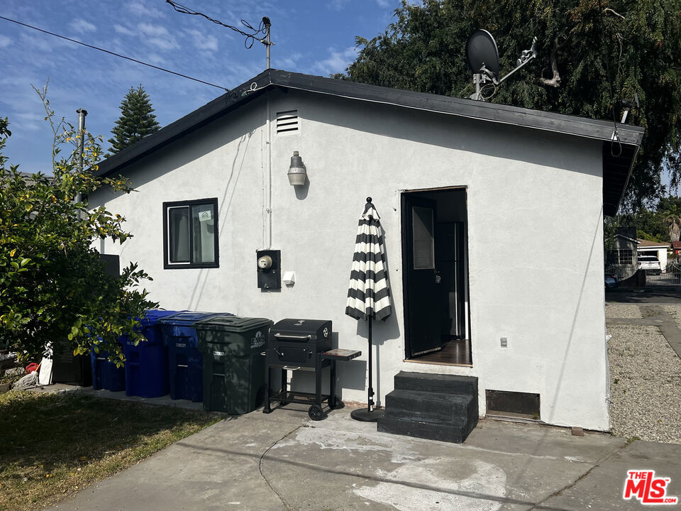 9413 Virginia Avenue