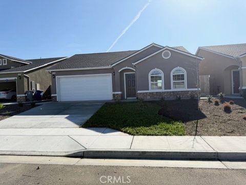 1224 E Orange Street Avenal CA 93204