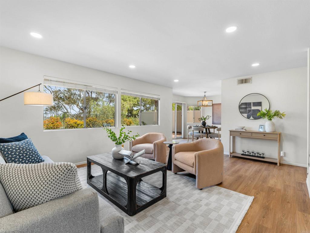 3636 Via Colina