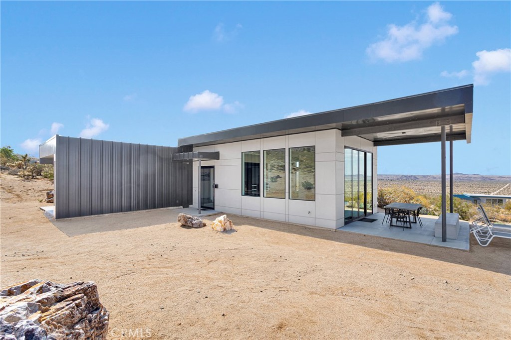 7025 Sunever Road
