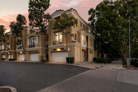 Photo of 815 Towne Drive, Milpitas, CA 95035 (MLS # ML82048573)