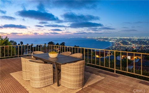 Photo of 2315 Via Acalones, Palos Verdes Estates, CA 90274 (MLS # PV26197039)