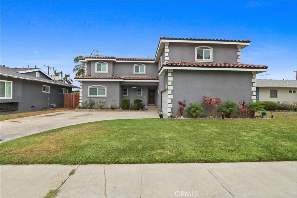 3129 W Olinda LN