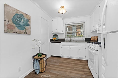 Tiny photo for 31515 Lindero Canyon Road #5, Westlake Village, CA 91361 (MLS # OC26225307)