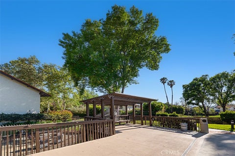 Tiny photo for 31515 Lindero Canyon Road #5, Westlake Village, CA 91361 (MLS # OC26225307)
