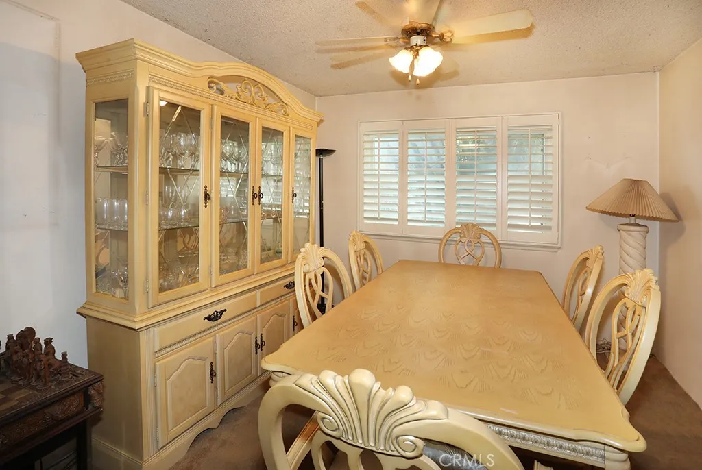 Fountain Valley, California 92708, United States, 4 Bedrooms Bedrooms, ,3 BathroomsBathrooms,Residential,Active,195785