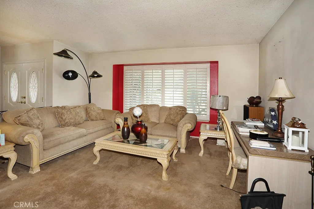 Fountain Valley, California 92708, United States, 4 Bedrooms Bedrooms, ,3 BathroomsBathrooms,Residential,Active,195785