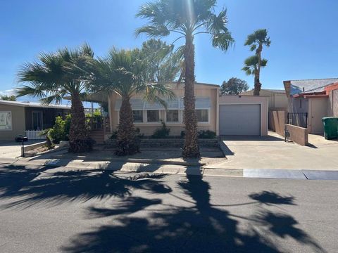 Photo of 16821 Greenway Court, Desert Hot Springs, CA 92241 (MLS # 219145723DA)
