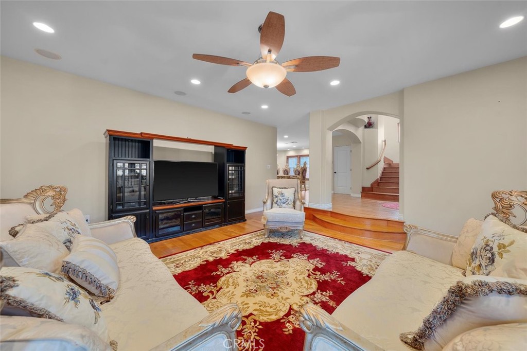 Belmont Heights (BH) - Residential