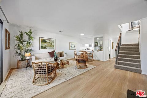 Photo of 4365 Mclaughlin Avenue #4, Los Angeles, CA 90066 (MLS # 26672639)