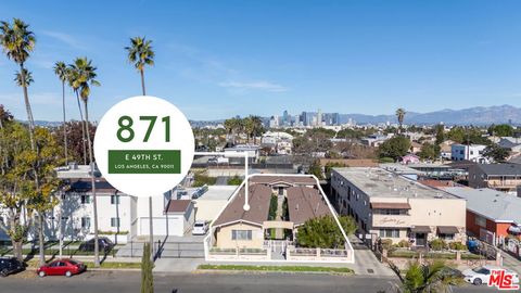 Photo of 871 E 49th Street, Los Angeles, CA 90011 (MLS # 26644433)