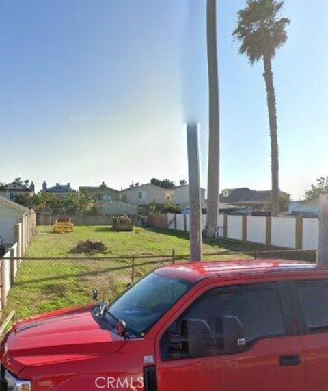 Photo of 624 E Pacific, Carson, CA 90745 (MLS # SR26043616)